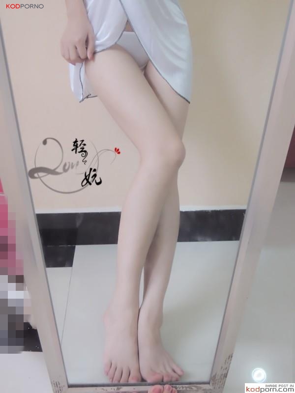 หลุดนักศึกษาสาวจีนคนสวยในชุดนางพยาบาลมีsexกับแฟนหนุ่มแถมตั้งกล้องถ่ายคลิปตอนเย็ดด้วย